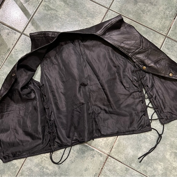 VTG 90s Leather Patchwork Lace Up Sides Motorcycle Biker Vest - Picture 9 of 13